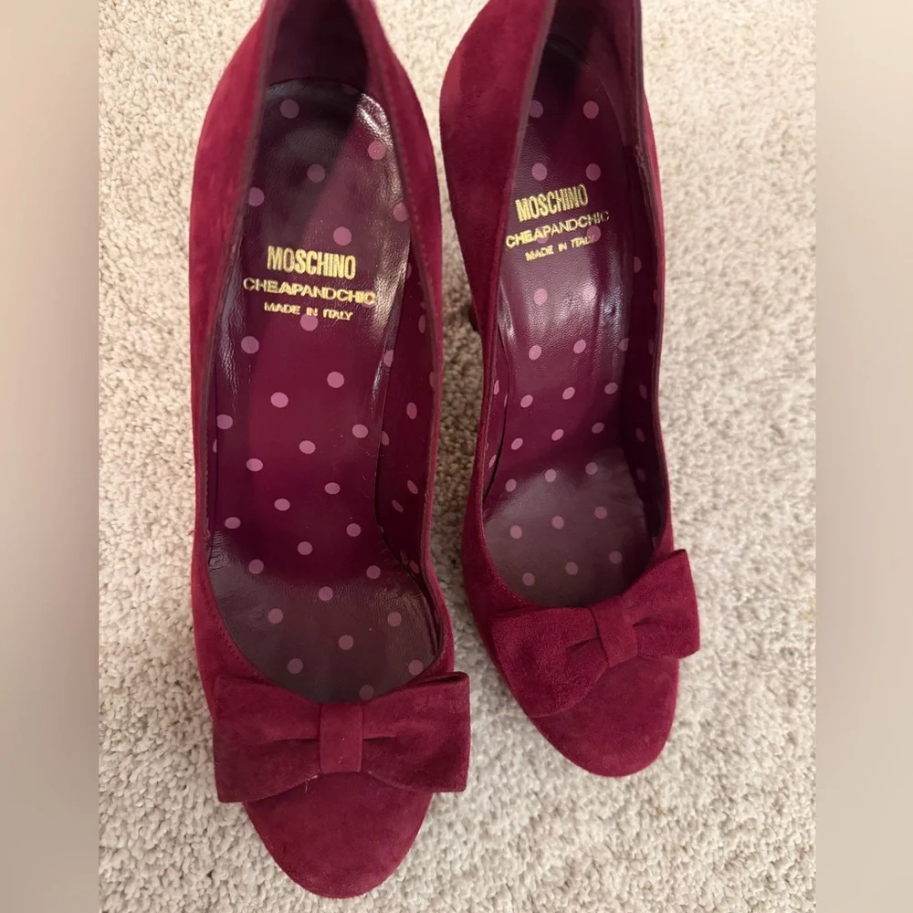 Moschino chic suede